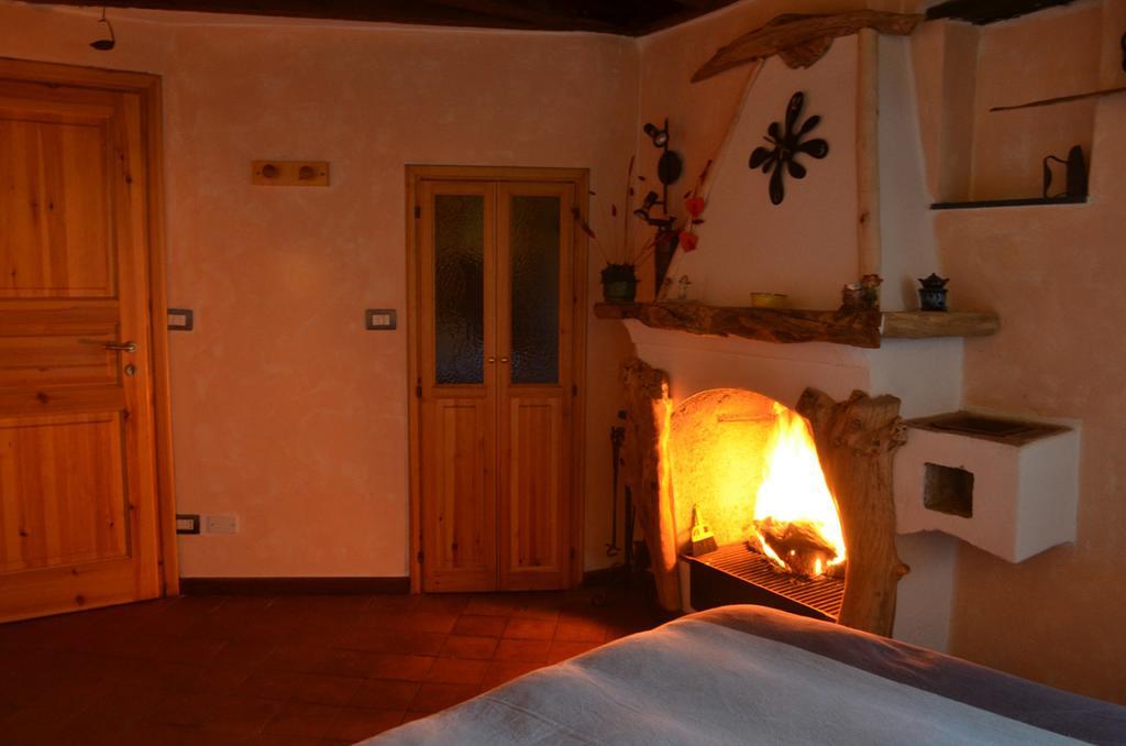 B&B Da Giua' Apricale Ngoại thất bức ảnh