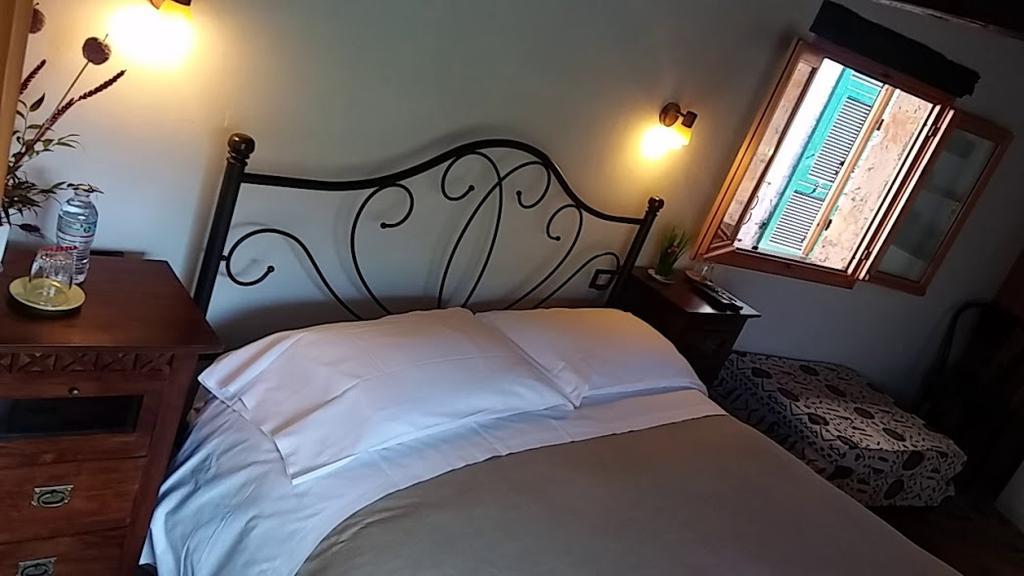 B&B Da Giua' Apricale Ngoại thất bức ảnh